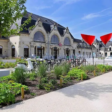 Le Petit Drouais T3 En Plein Coeur De Ville ! Dreux Esterno foto